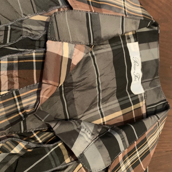 Ladies woven Dressy Plaid Blouse - Picture 2 of 8